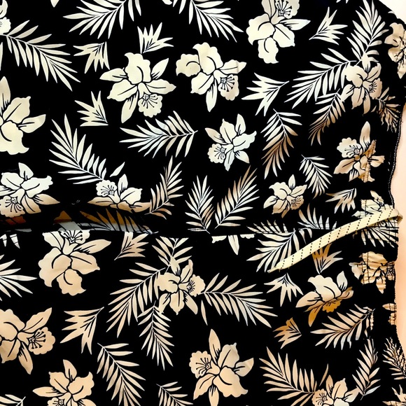 Land’s End Men’s Swim Trunks size XL - Picture 1 of 4